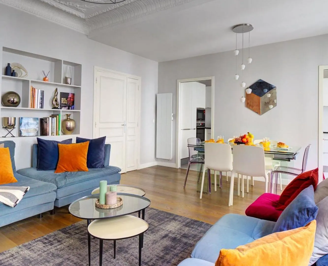 Arc De Triomphe & Theatre Marigny - 3br - Cityapartmentstay
